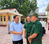 Sở Nội vụ tỉnh Điện Biên thăm hỏi, tặng quà đại biểu Người có công tham gia điều dưỡng đợt 3 năm 2026